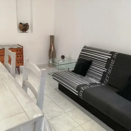 Holiday home Maison Kako *